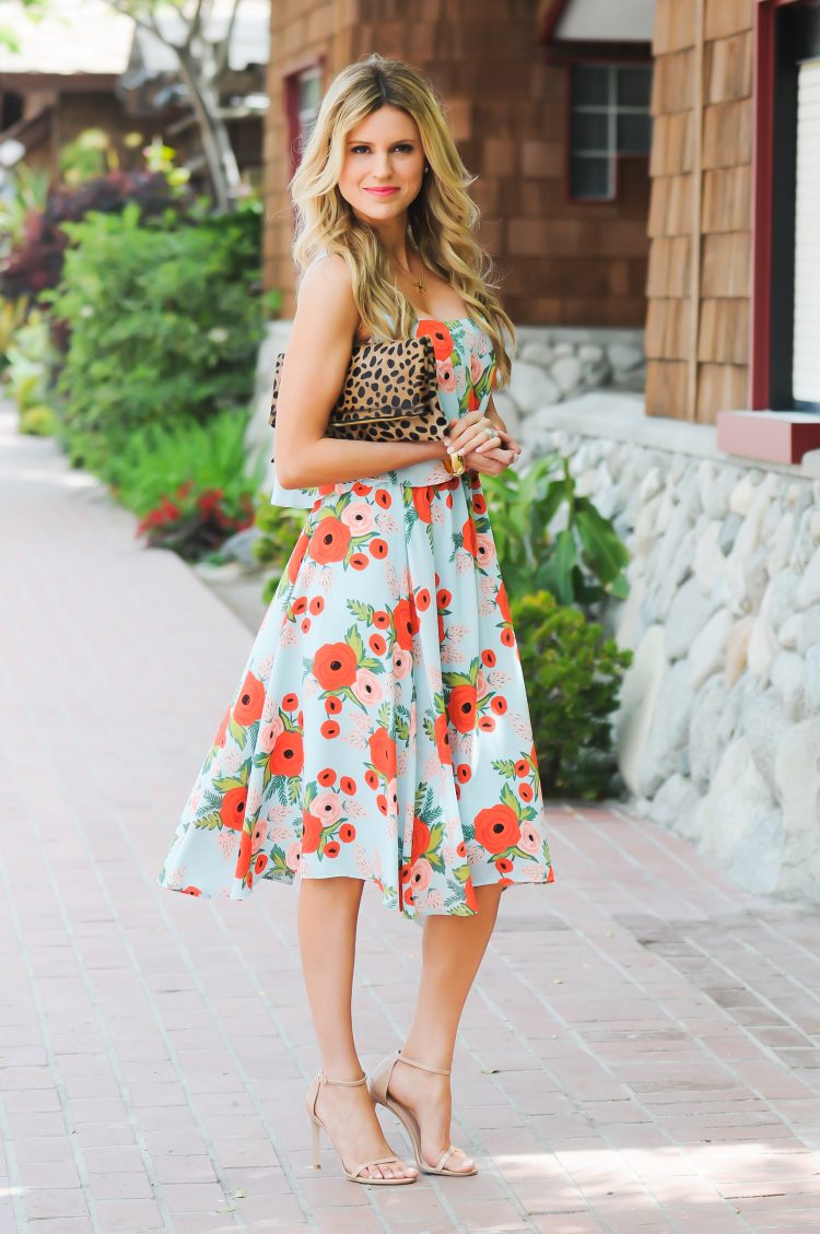 Floral Dress Leopard Clutch | Sapphire Diaries